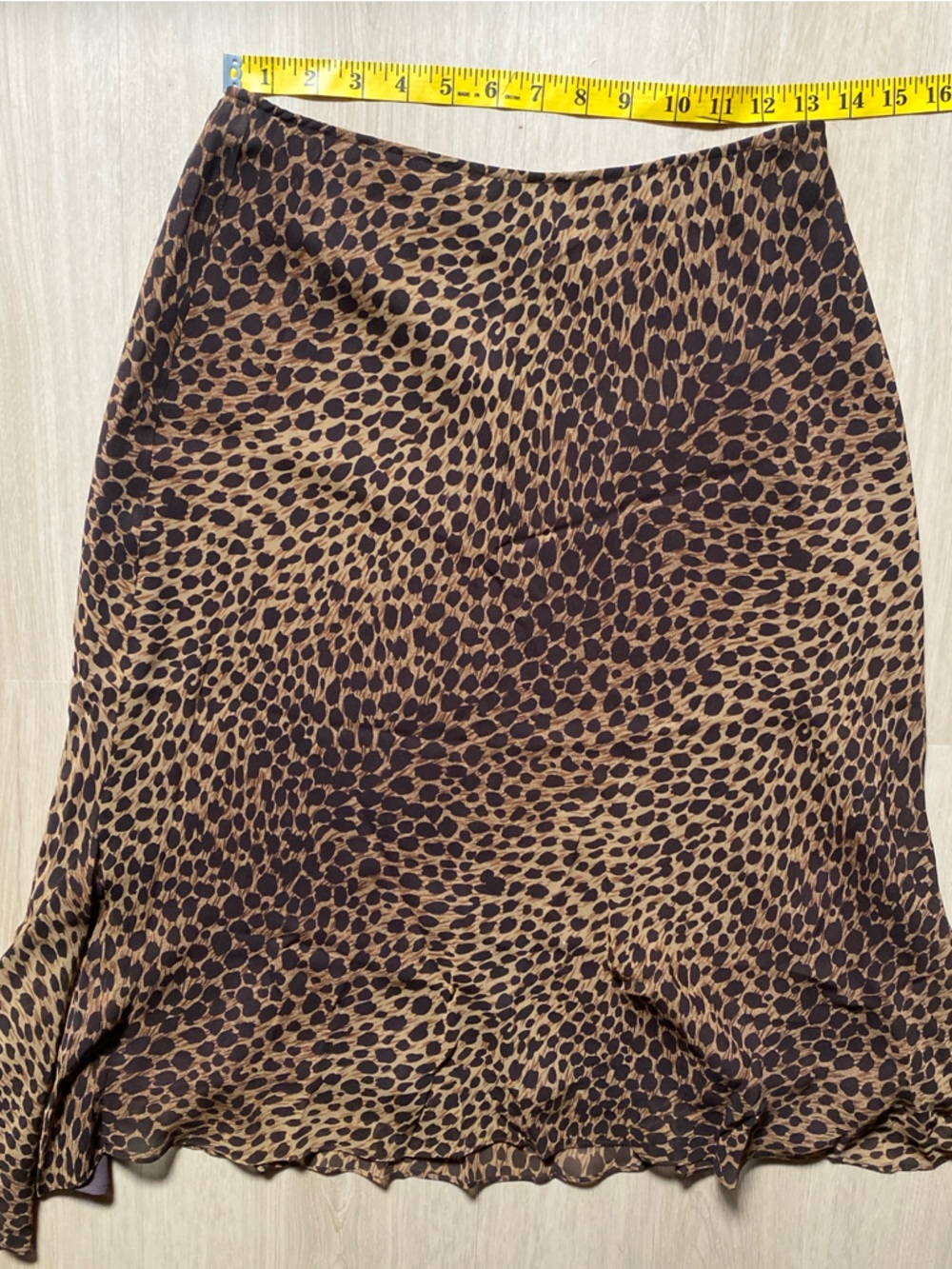 ***SOLD***
Leopard Print A-Line Skirt in Brown and Black